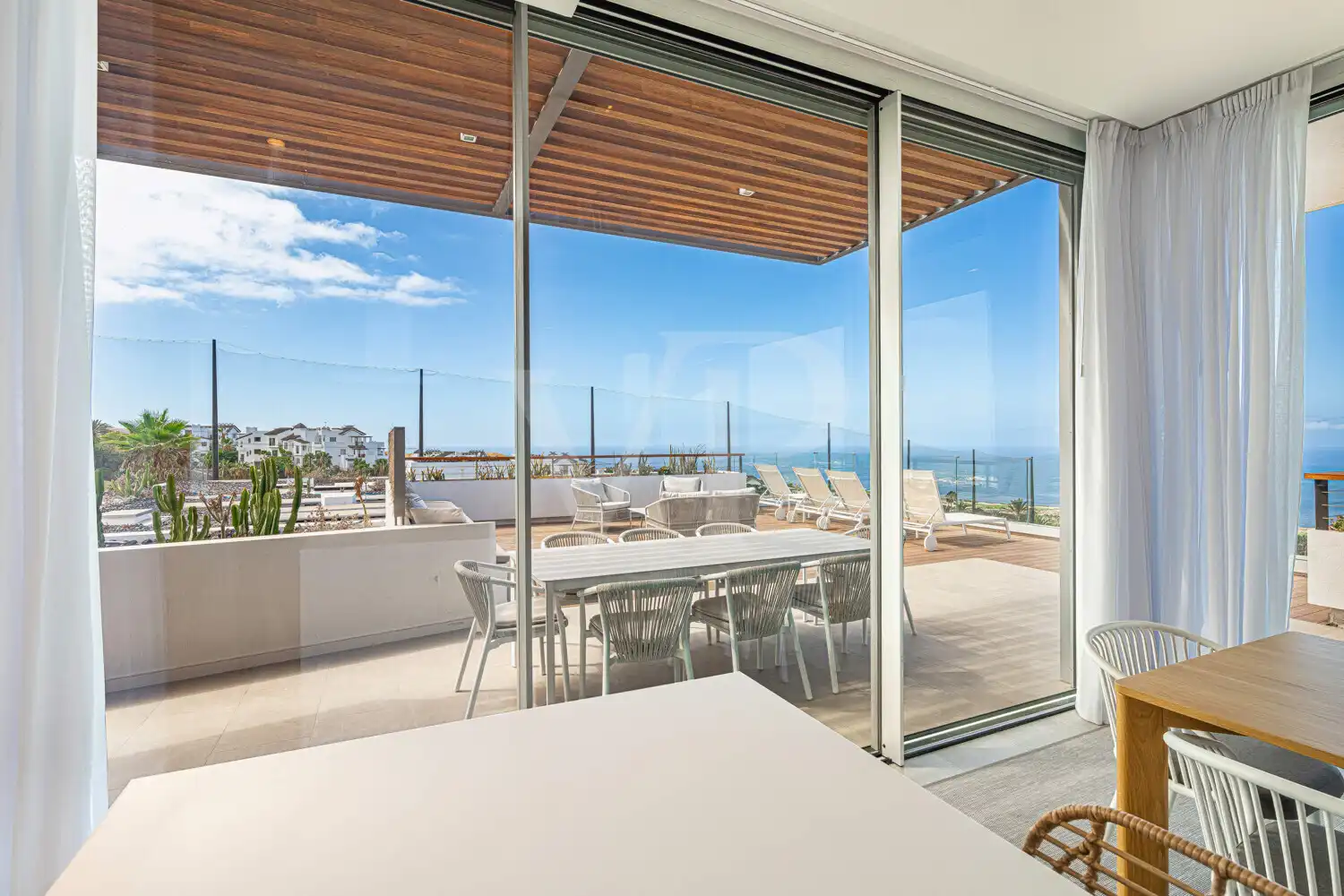 Terrasse von Dachboden zum Verkauf in Guía de Isora mit Klimaanlage, Terrasse und Balkon