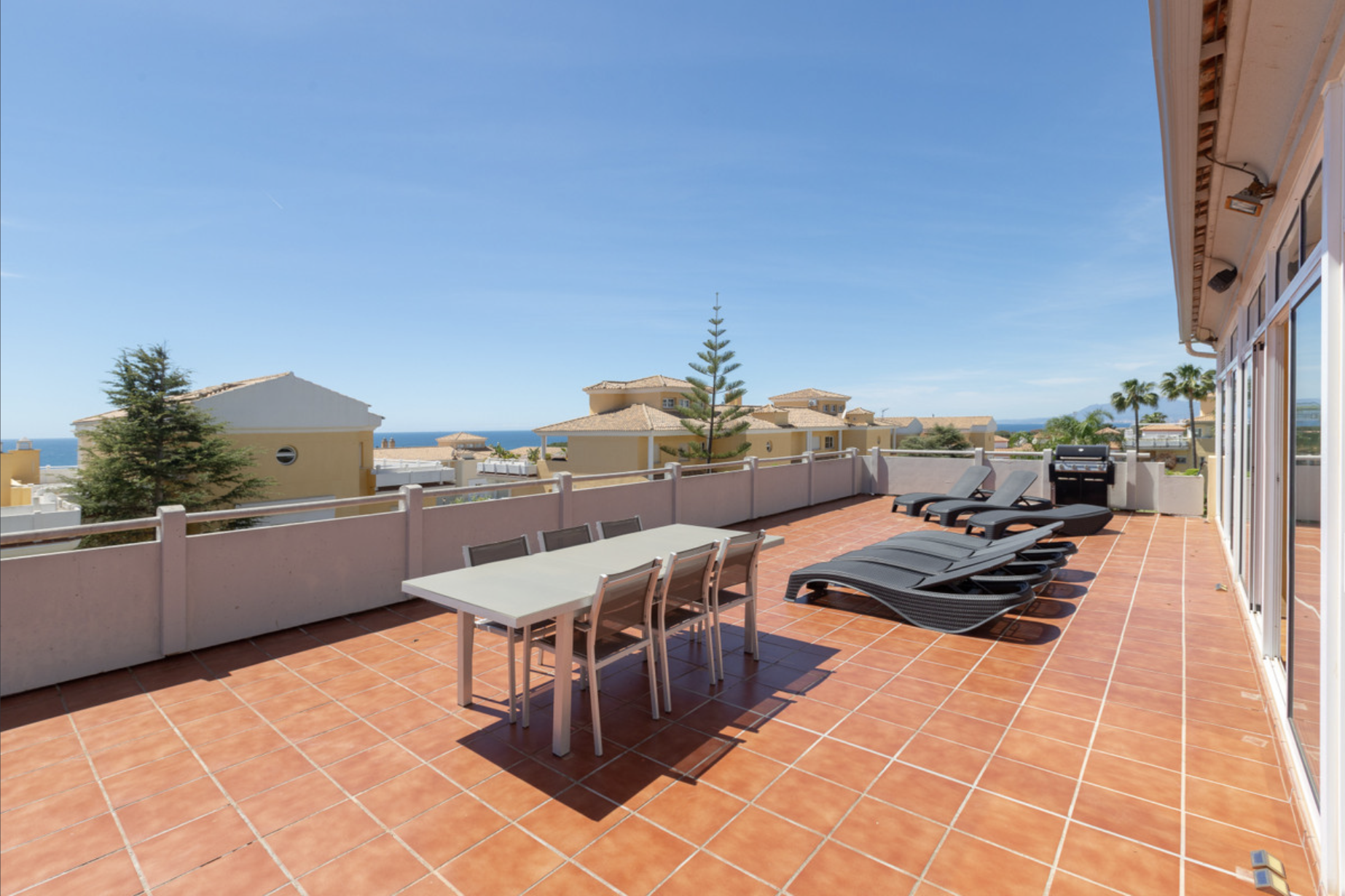 Terrace of Attic for sale in Marbella  with Air Conditioner, Terrace and Swimming Pool