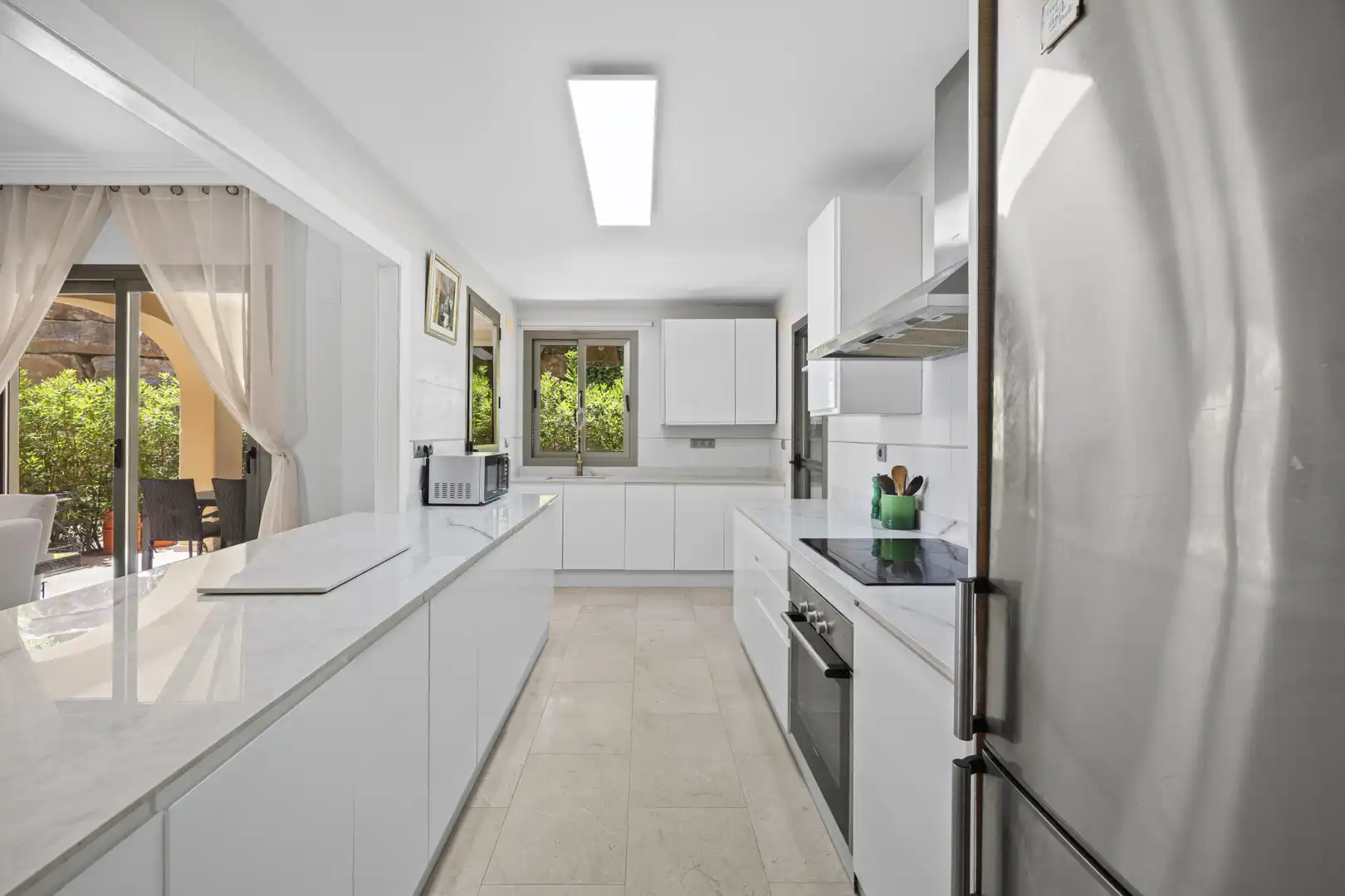 Apartament amb piscina en venda a Benahavís pueblo, imagen 12