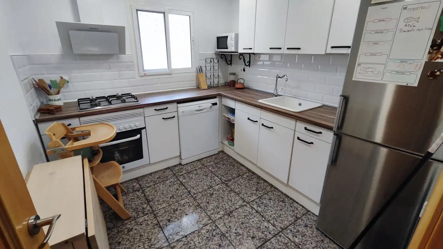 Cocina de Casa adosada en venta en Rubí con Trastero