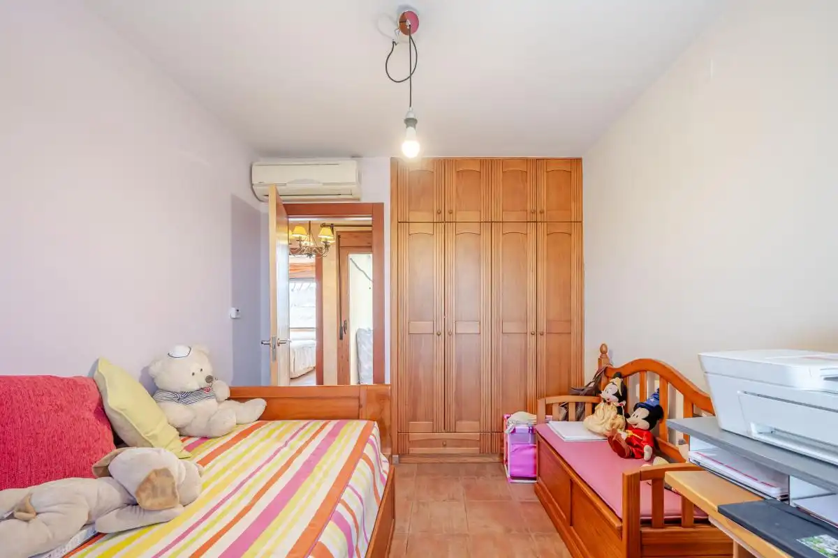 Habitación de Casa adosada en venta en Rojales con Calefacción, Terraza y Balcón