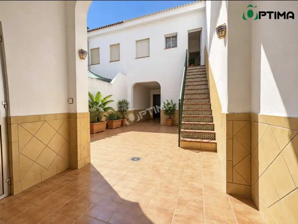 Villa zum Verkauf in El Rocío, imagen 2