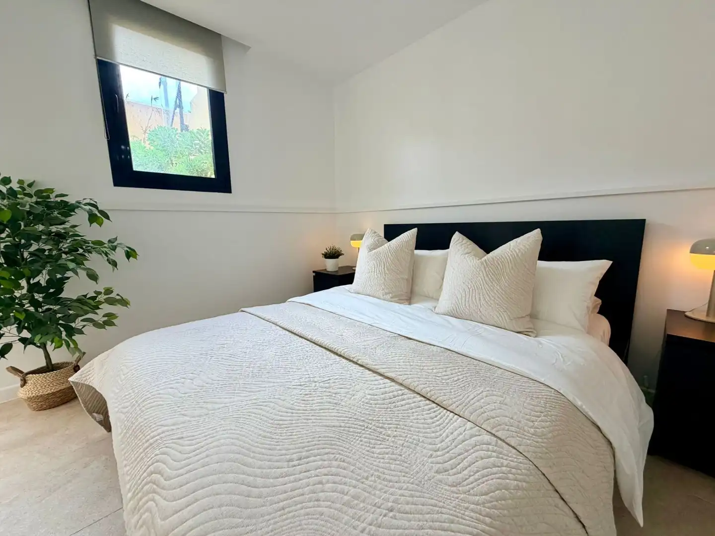Schlafzimmer von Maisonette zum Verkauf in Antigua