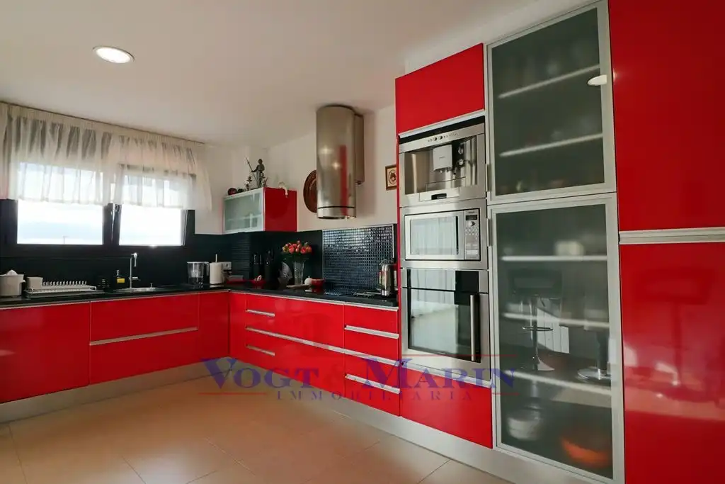 Casa amb terrassa en venda a Carrer Xaloc, imagen 9