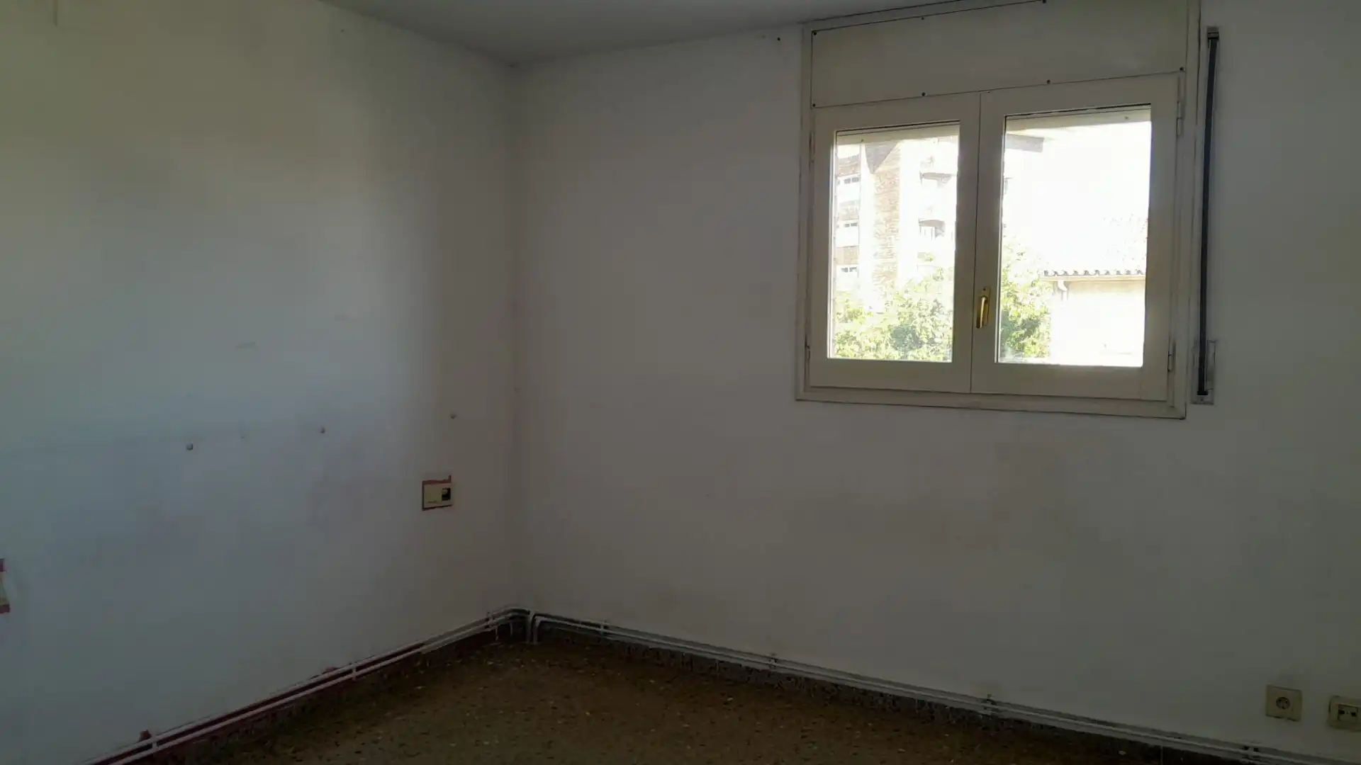 Dormitori de Casa o xalet en venda en Ripollet amb Calefacció, Terrassa i Traster