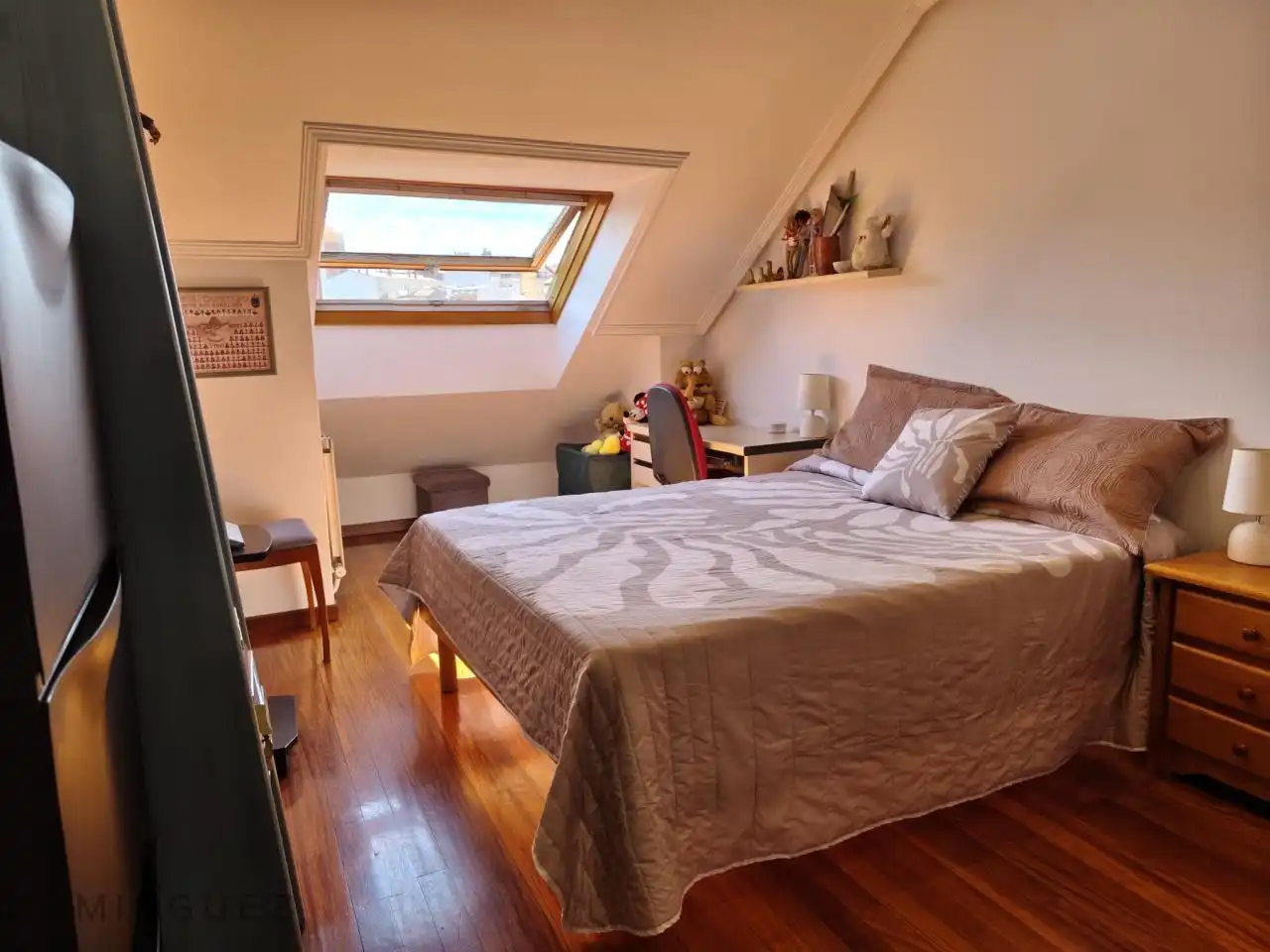Bedroom of Flat for sale in Vigo   with Heating, Terrace and Storage room