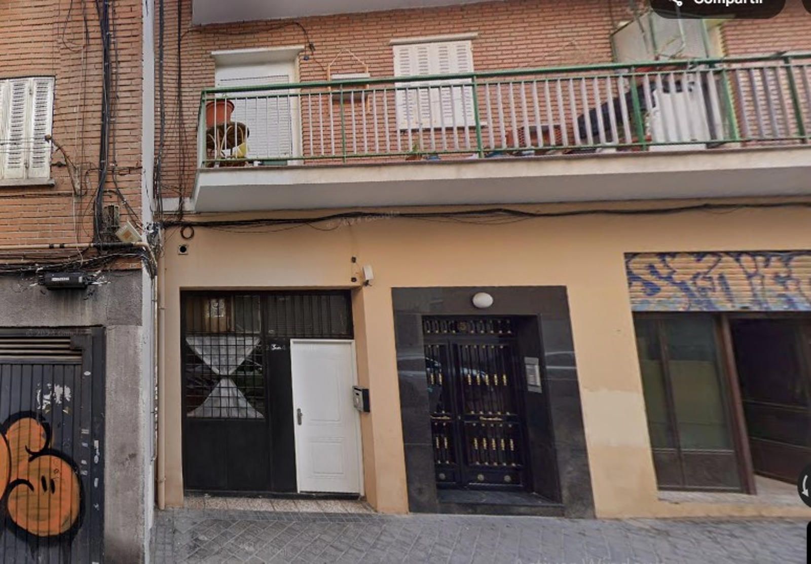 Piso en venta en Fernando Mora, Cortes - Huertas