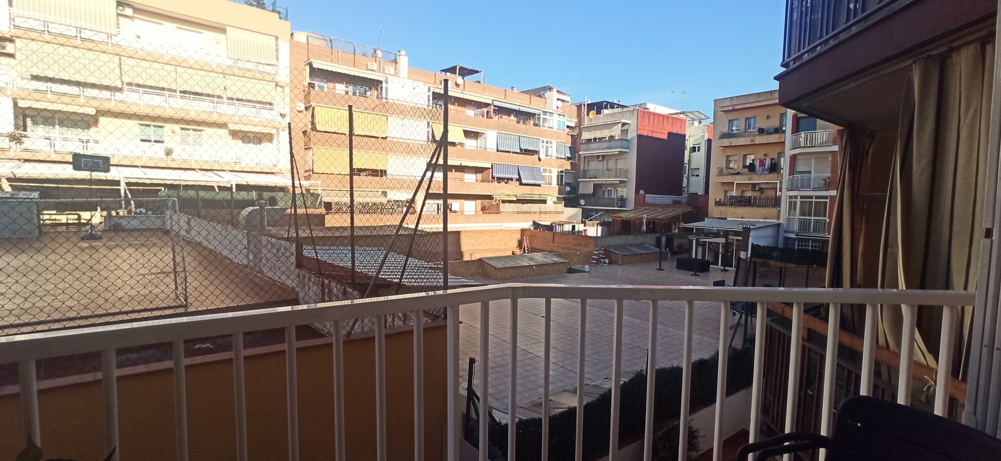 Exterior view of Flat for sale in Viladecans  with Oven and Balcony