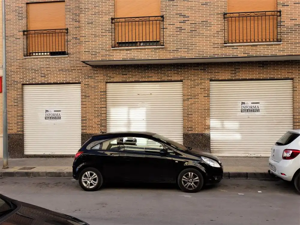 Local comercial en alquiler en Cieza, imagen 4