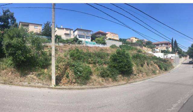 Terreno residencial en Venta en Castellnou - Can Mir - Can Solà