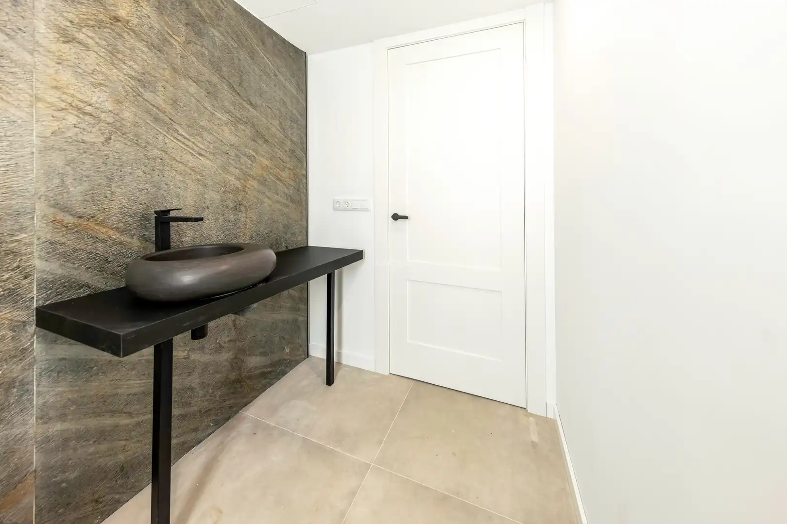Bathroom of Houses for sale in El Campello  with Air Conditioner, Heating and Terrace
