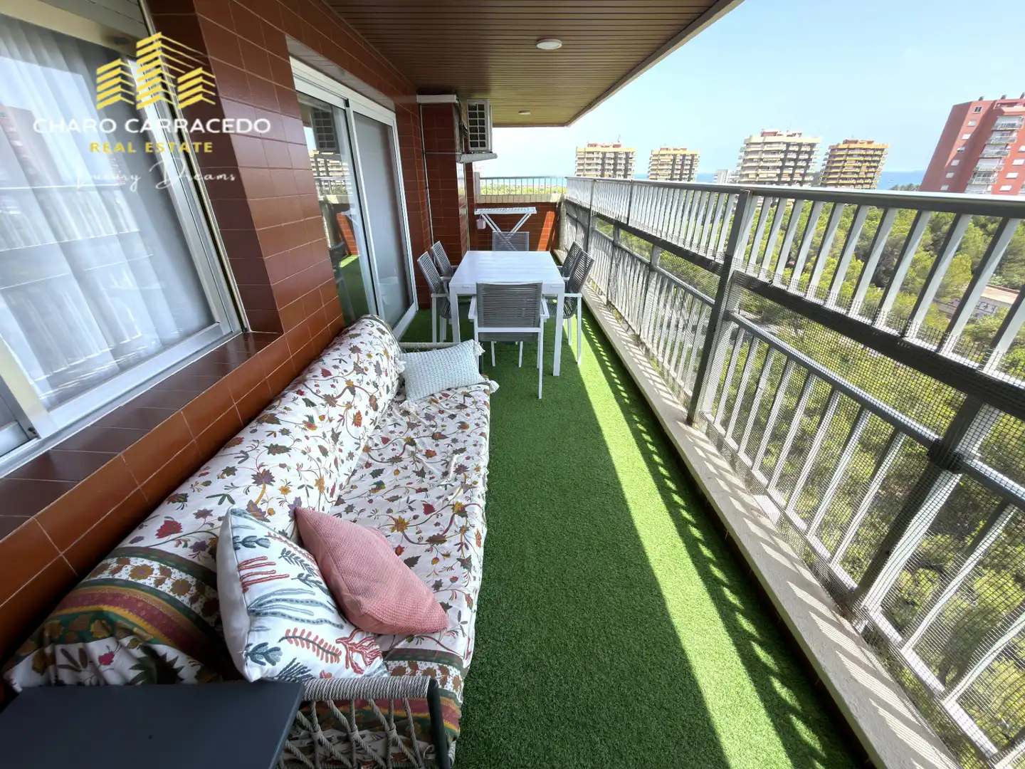 Terrassa de Pis de lloguer en Valencia amb Aire condicionat, Jardí privat i Terrassa