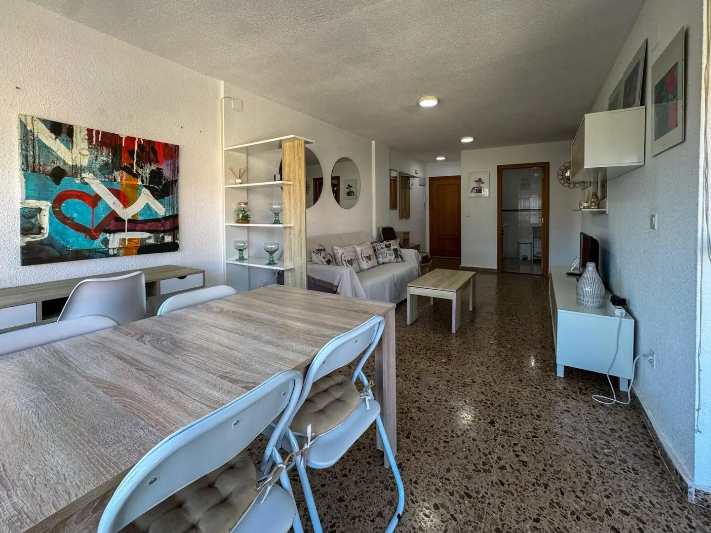 Sala d'estar de Pis de lloguer en Alicante / Alacant amb Aire condicionat, Moblat i Balcó