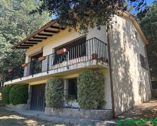 Exterior view of House or chalet for sale in Lanzahíta  with Heating, Terrace and Balcony