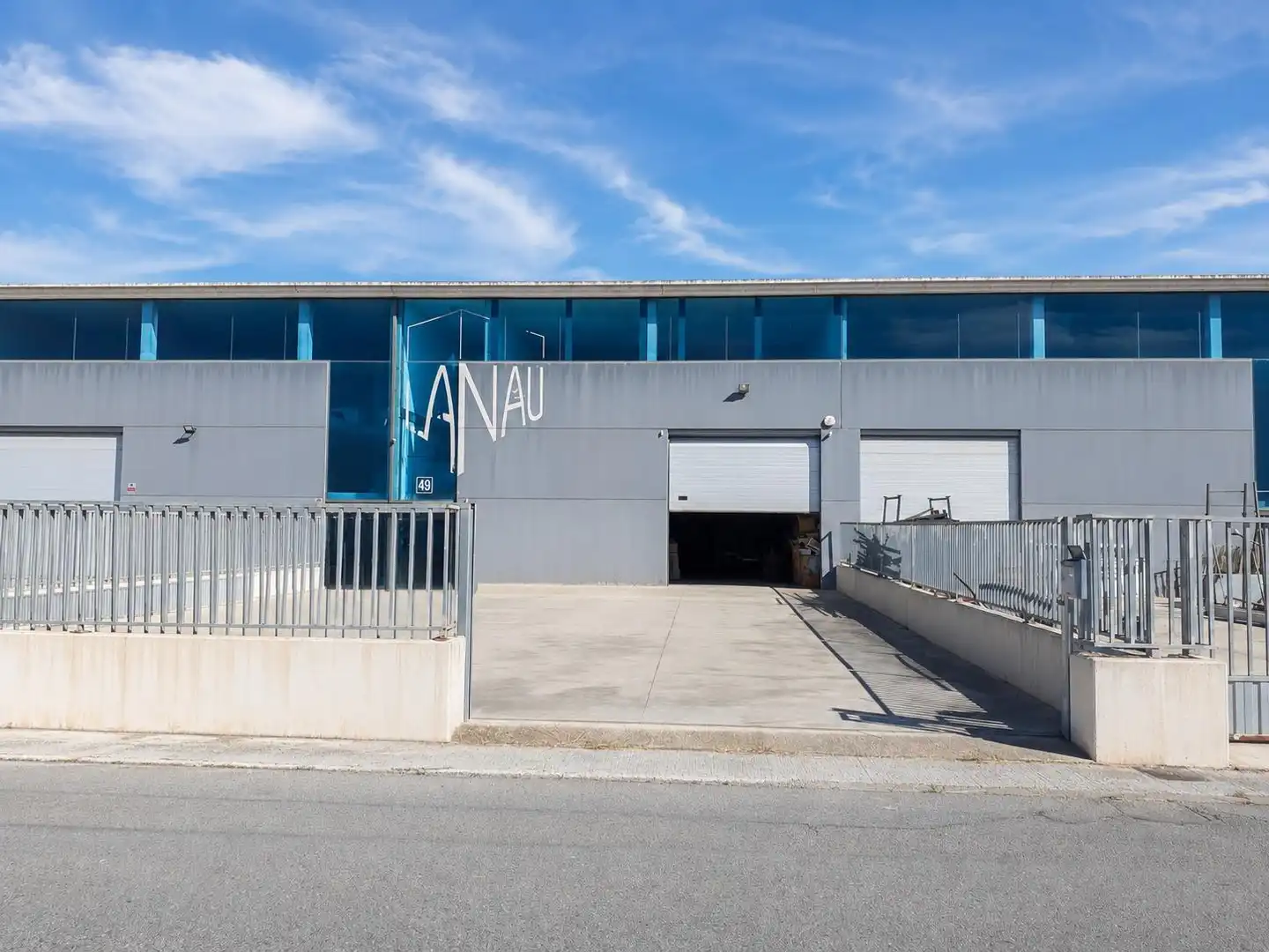 Exterior view of Industrial buildings for rent in L'Aldea