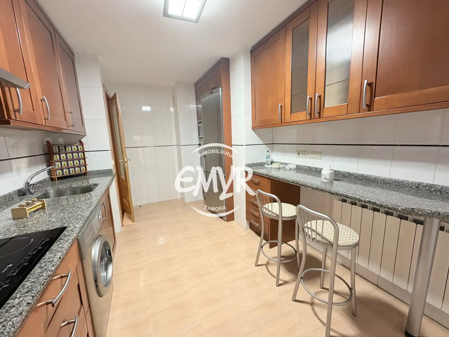 Kitchen of Flat for sale in Zamora Capital   with Heating, Parquet flooring and Terrace