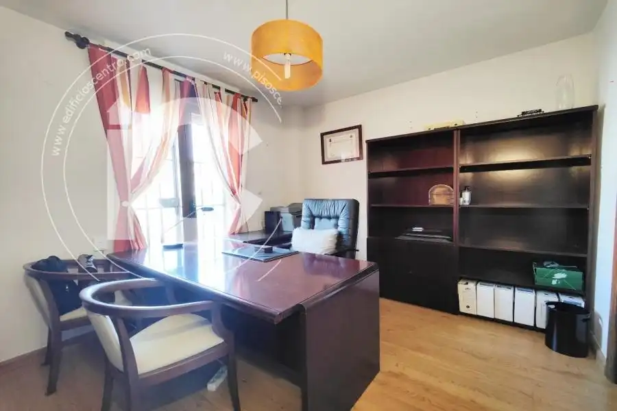 Casa o chalet de alquiler en Huétor Vega con Aire acondicionado y Jardín privado
