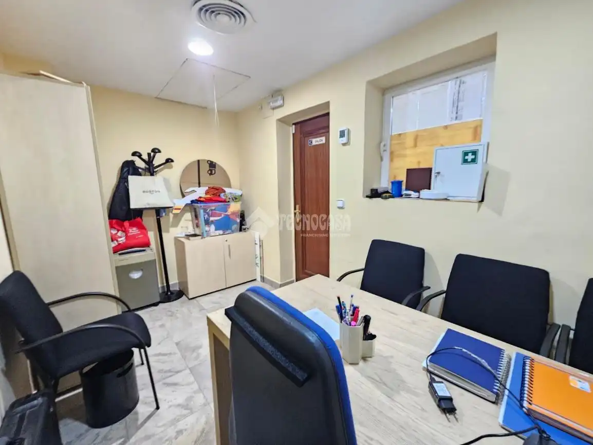 Local en venta en Carabanchel