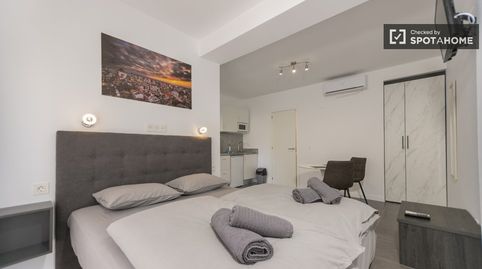 Foto 5 de Piso de alquiler en Barrio de Benicalap, Valencia Capital