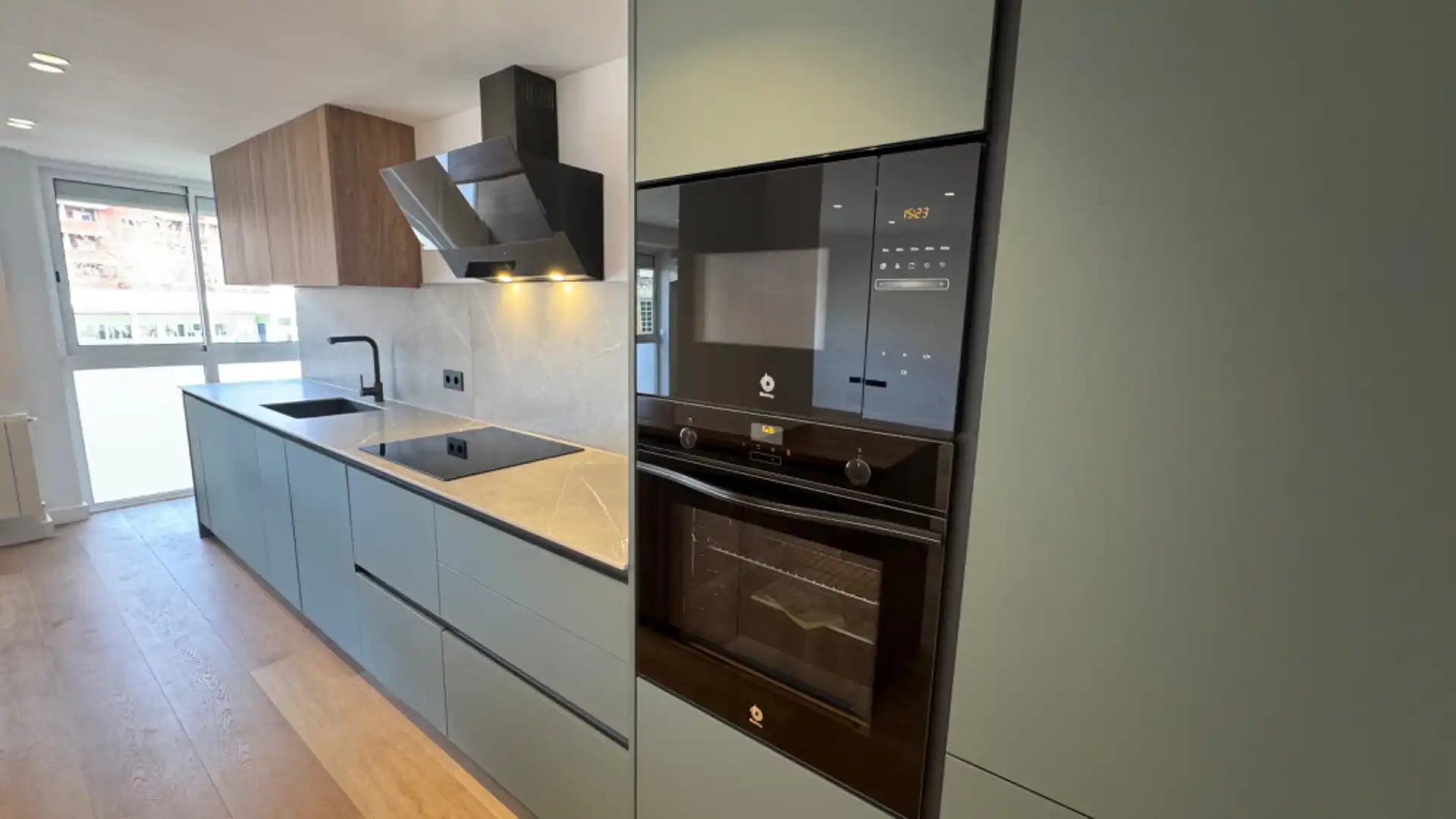 Flat for sale in Carrer Josep Pla, Vista Alegre