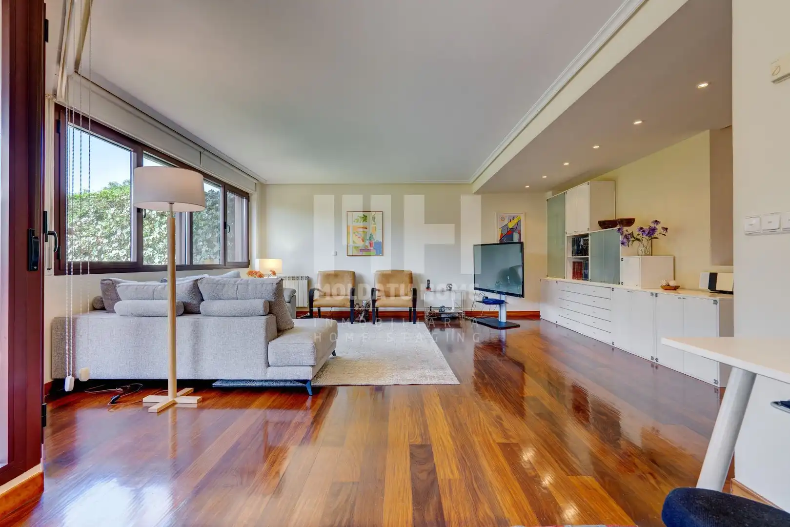 Wohnzimmer von Wohnung zur Miete in Donostia - San Sebastián  mit Heizung, Privatgarten und Terrasse
