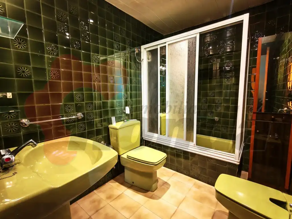 Baño de Piso en venta en Lugo