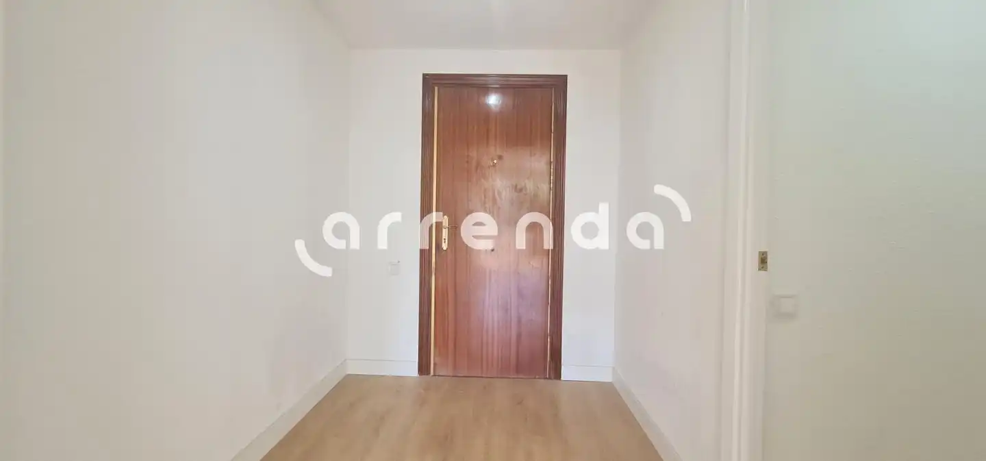 Wohnung zur Miete in Madrid mit Terrasse und Gemeinschaftspool
