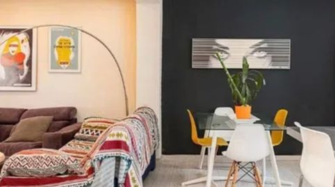 Foto 2 de Piso en venta en Carrer D'alessandro Volta, La Llum, Valencia Capital