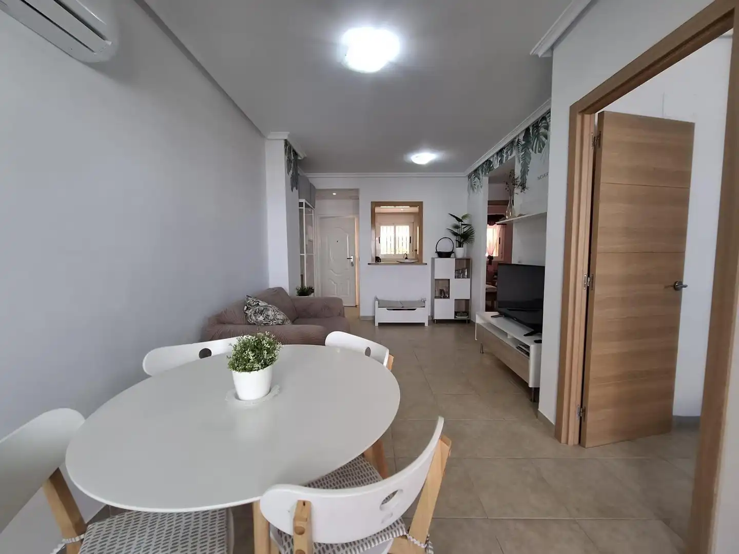 Sala de estar de Apartamento en venta en Oropesa del Mar / Orpesa con Aire acondicionado, Amueblado y Balcón