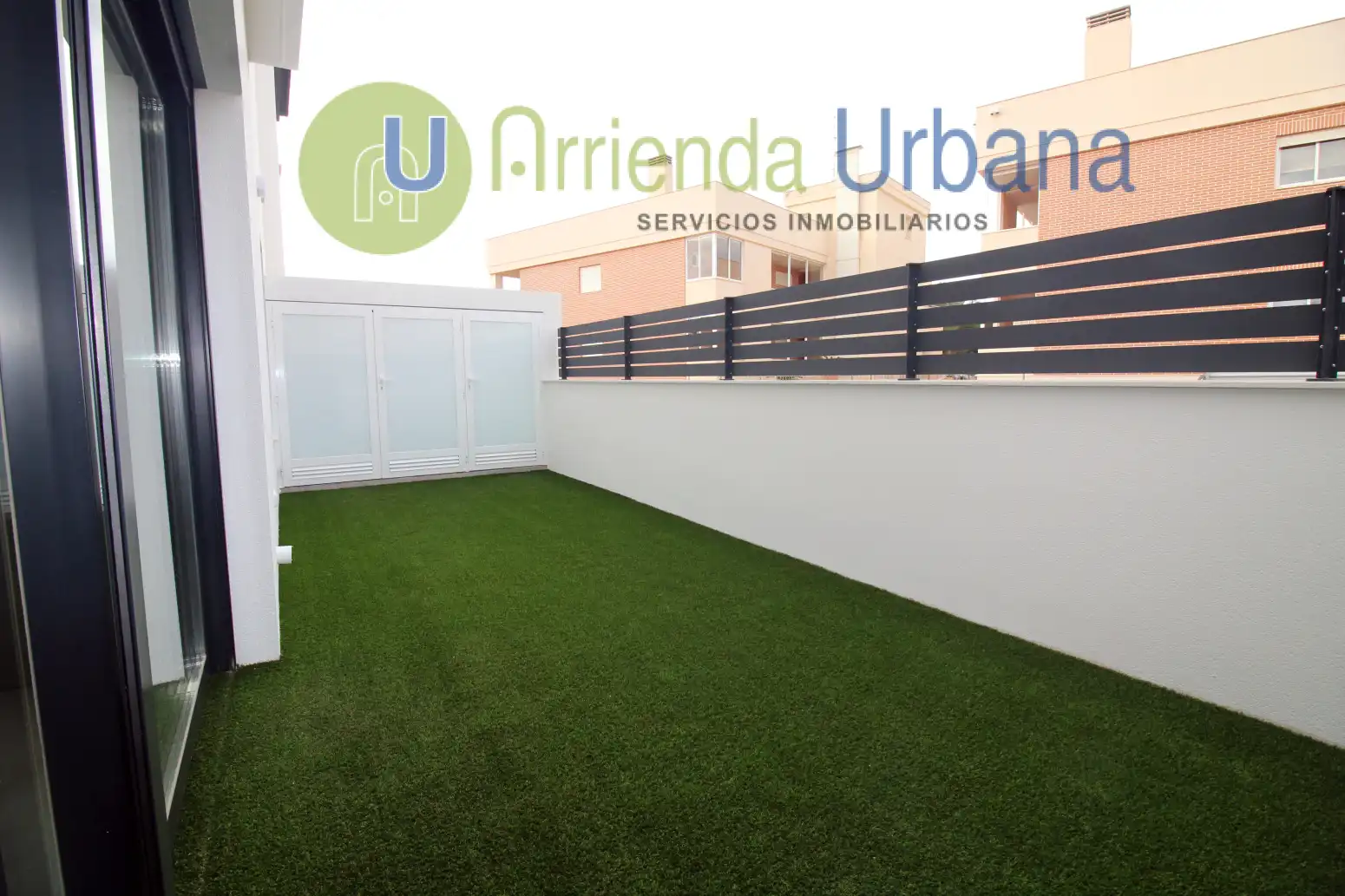 Terrassa de Casa adosada en venda en Santa Pola amb Aire condicionat, Calefacció i Jardí privat