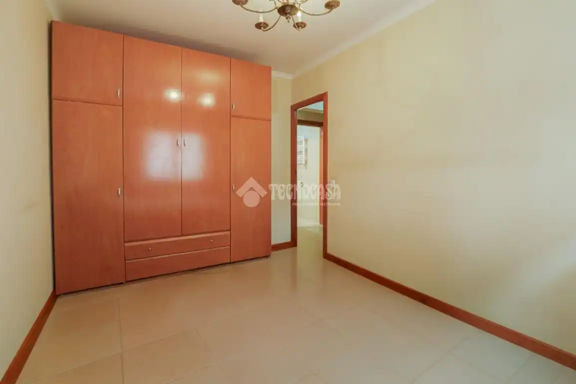 Habitación de Piso en venta en Mollet del Vallès con Amueblado y Balcón