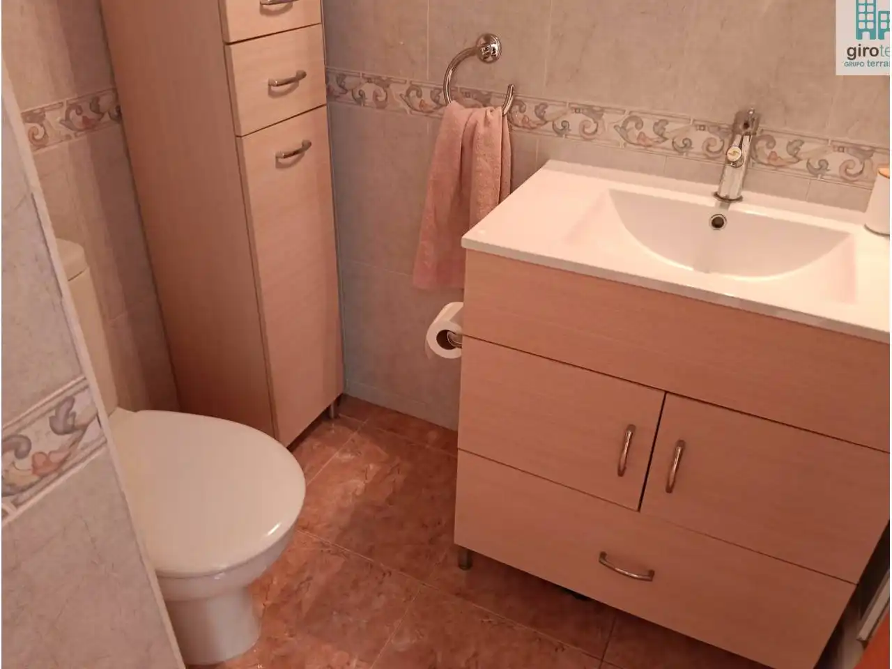 Baño de Piso en venta en Malgrat de Mar con Calefacción, Terraza y Piscina comunitaria