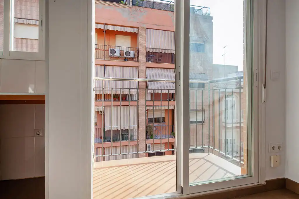 Piso con ascensor en venta en C/ Poeta Llorente, imagen 12