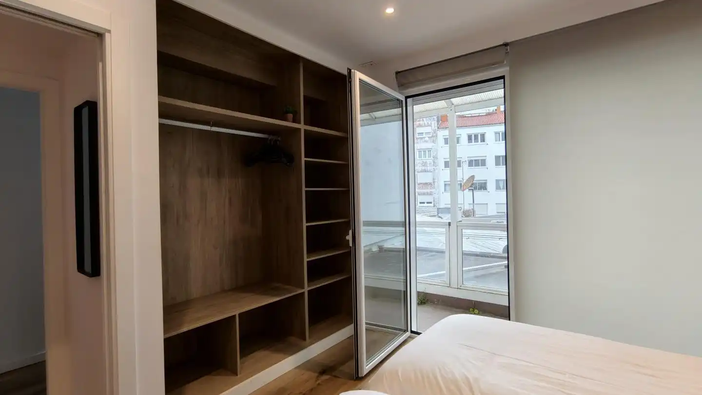 Schlafzimmer von Wohnung zum Verkauf in Santiago de Compostela  mit Heizung und Abstellraum