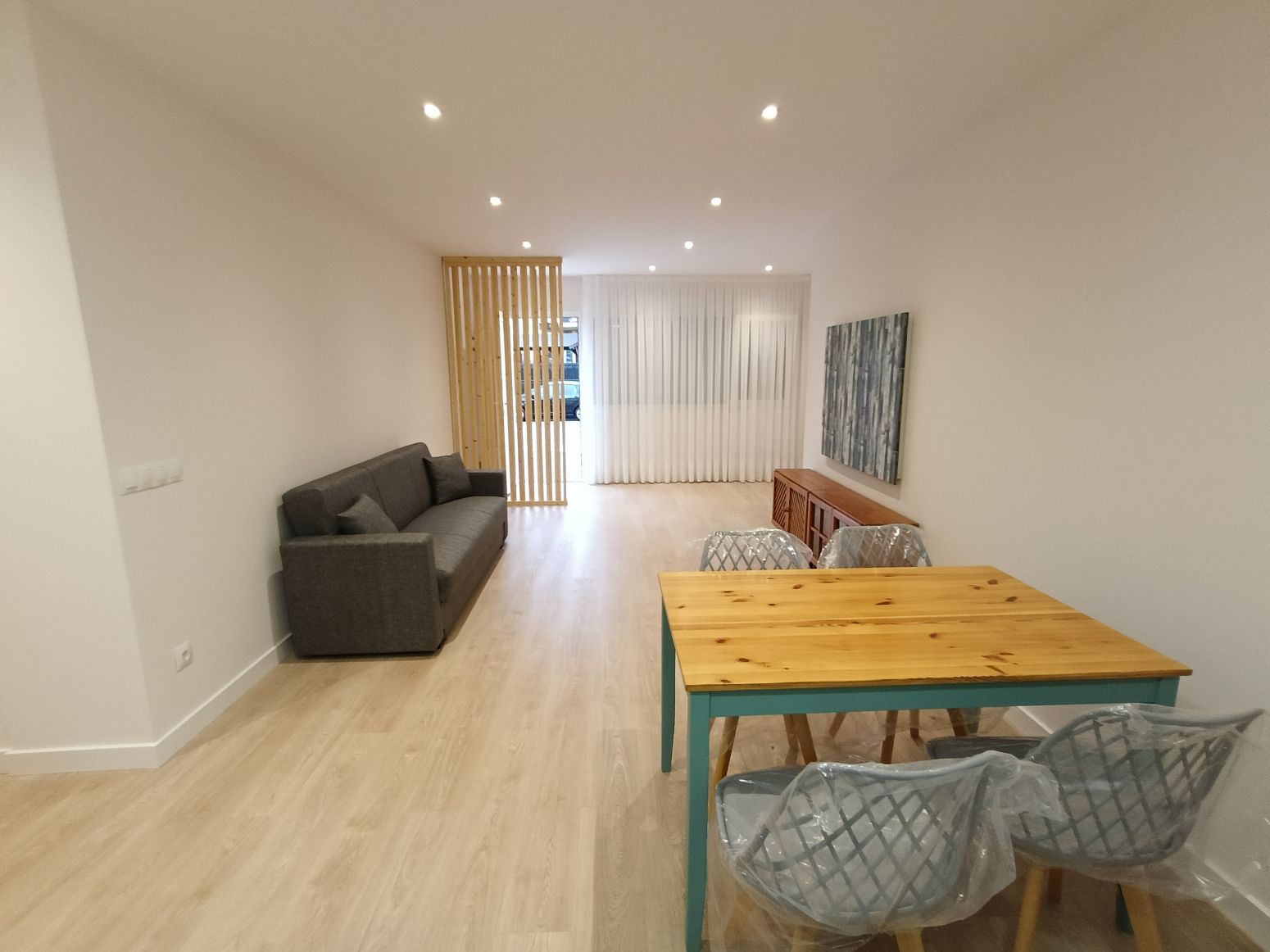 Living room of Flat for sale in Cartes  with Parquet flooring and Furnished