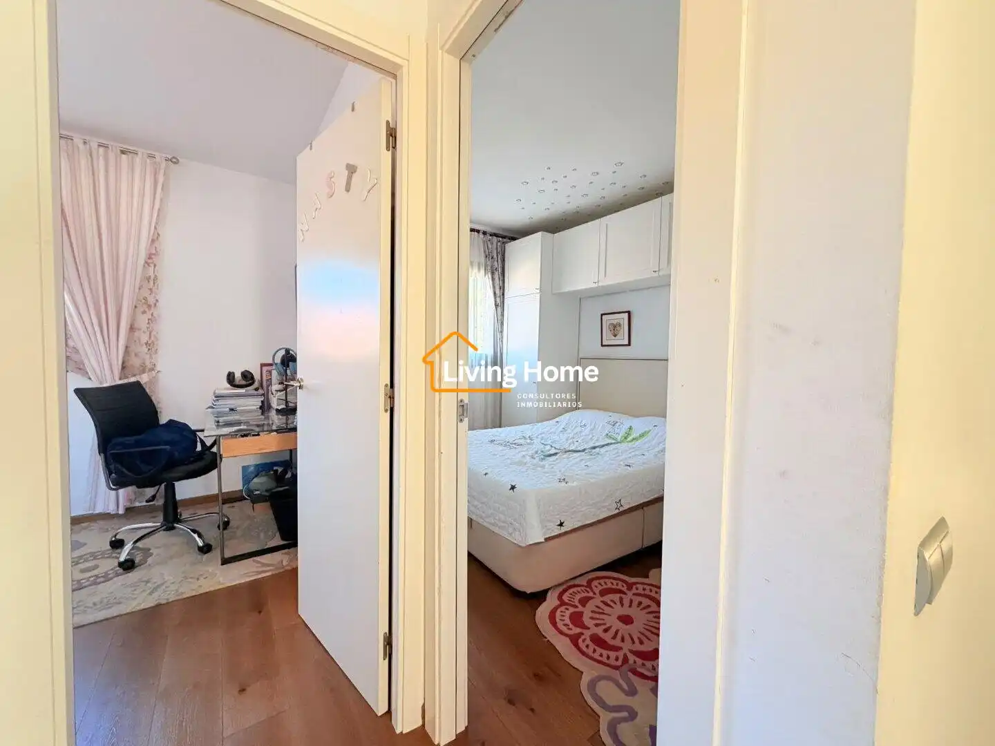 Casa aparellada amb piscina en venda a Carrer de Paul Cézanne, imagen 28