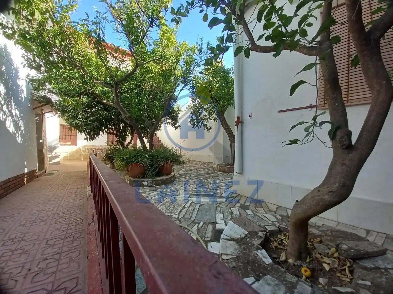 Vista exterior de Casa o xalet en venda en Puebla de Sancho Pérez amb Jardí privat, Terrassa i Traster