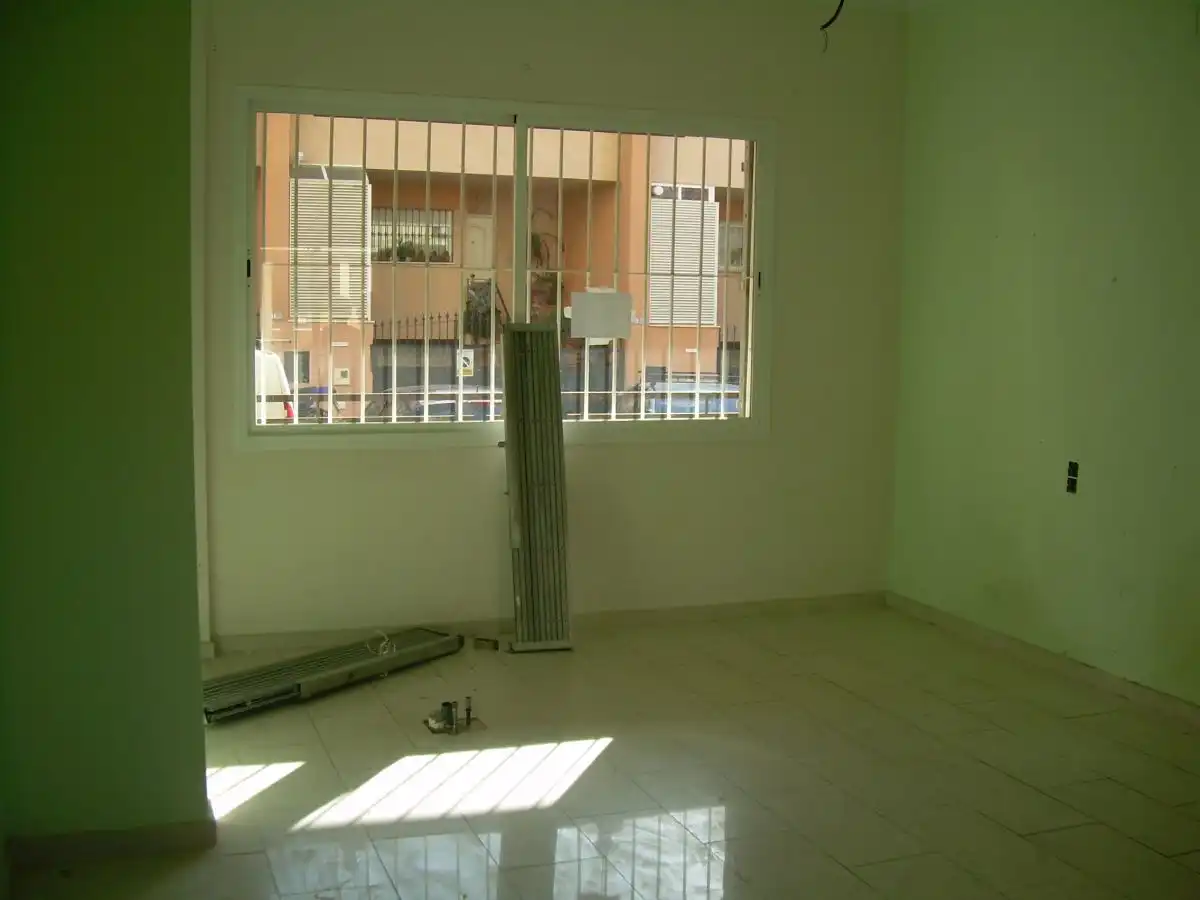 Business premises for sale in La Hispanidad - Verdeluz, imagen 3