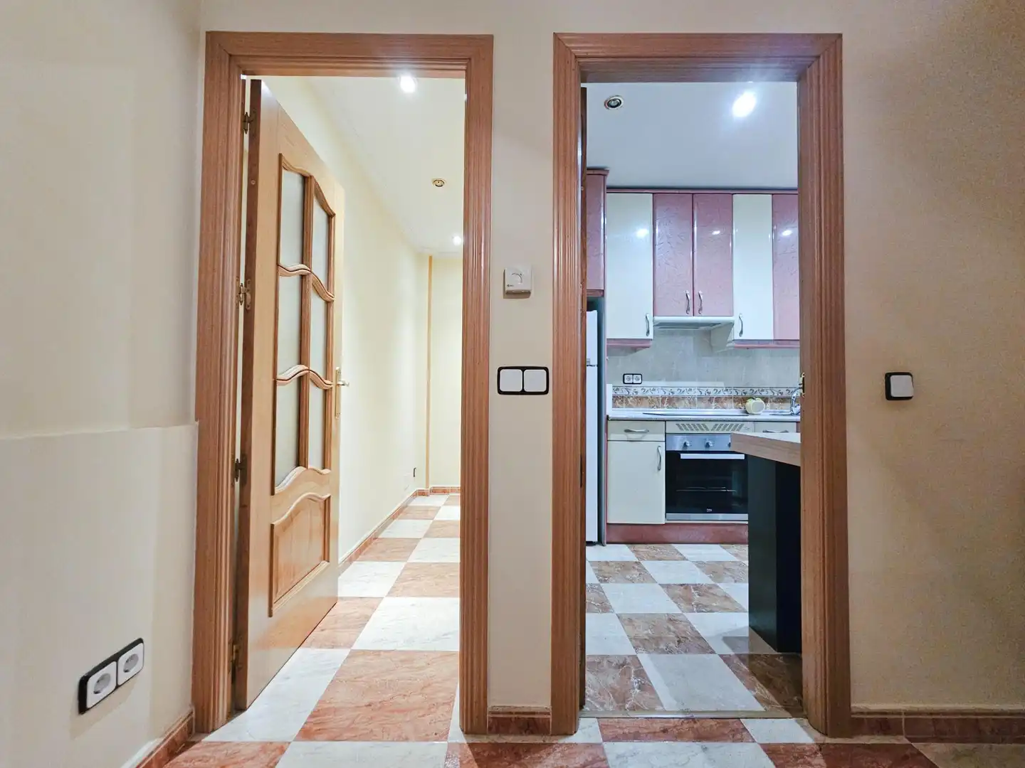 Ground floor for sale in Madrid