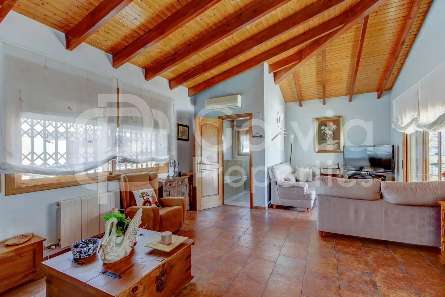 Sala de estar de Casa o chalet en venta en Castelldefels con Aire acondicionado, Calefacción y Jardín privado