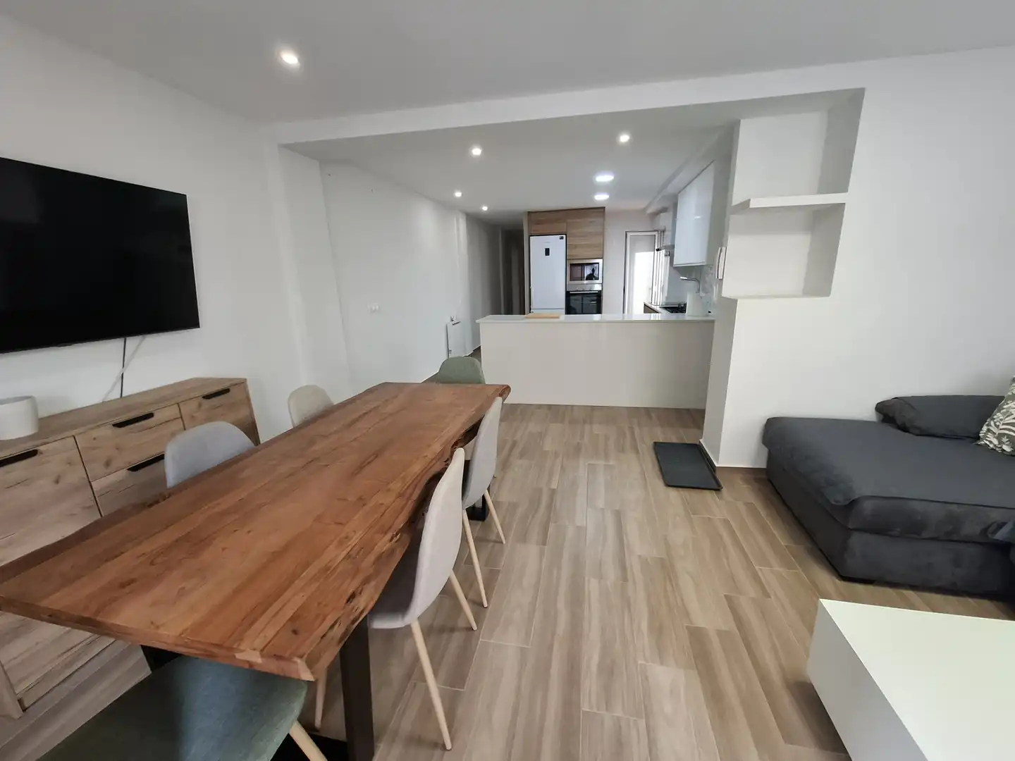 Piso con terraza en alquiler en Plaça del País Valencià, imagen 9