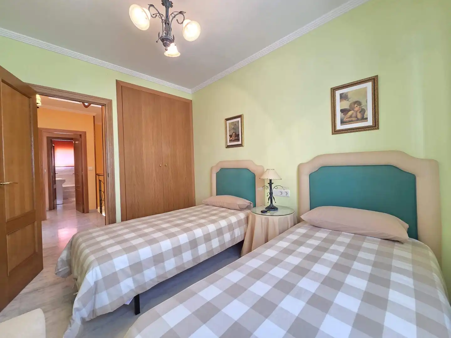 Dormitori de Casa adosada en venda en Gandia amb Aire condicionat, Jardí privat i Terrassa