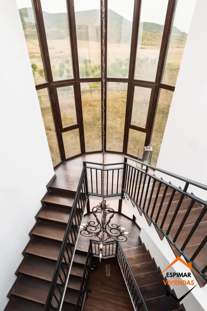 Edificio en venta en Castejón de Valdejasa