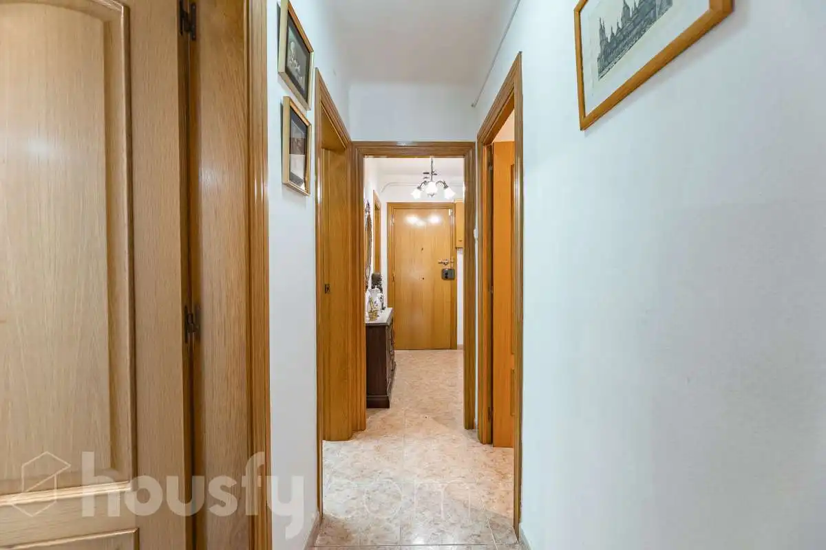 Wohnung zum Verkauf in Barcelona mit Möbliert