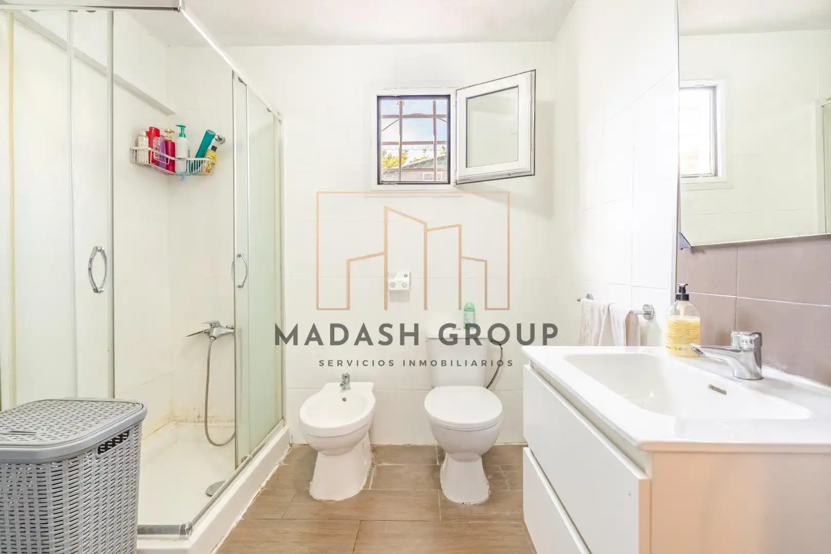 Baño de Casa o chalet en venta en Mont-roig del Camp con Aire acondicionado, Trastero y Piscina