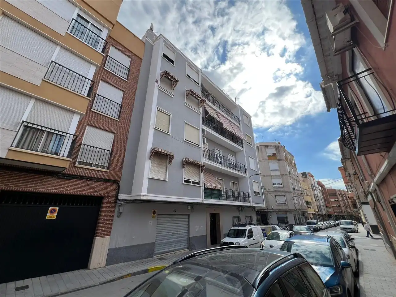 Vista exterior de Piso en venta en Cieza