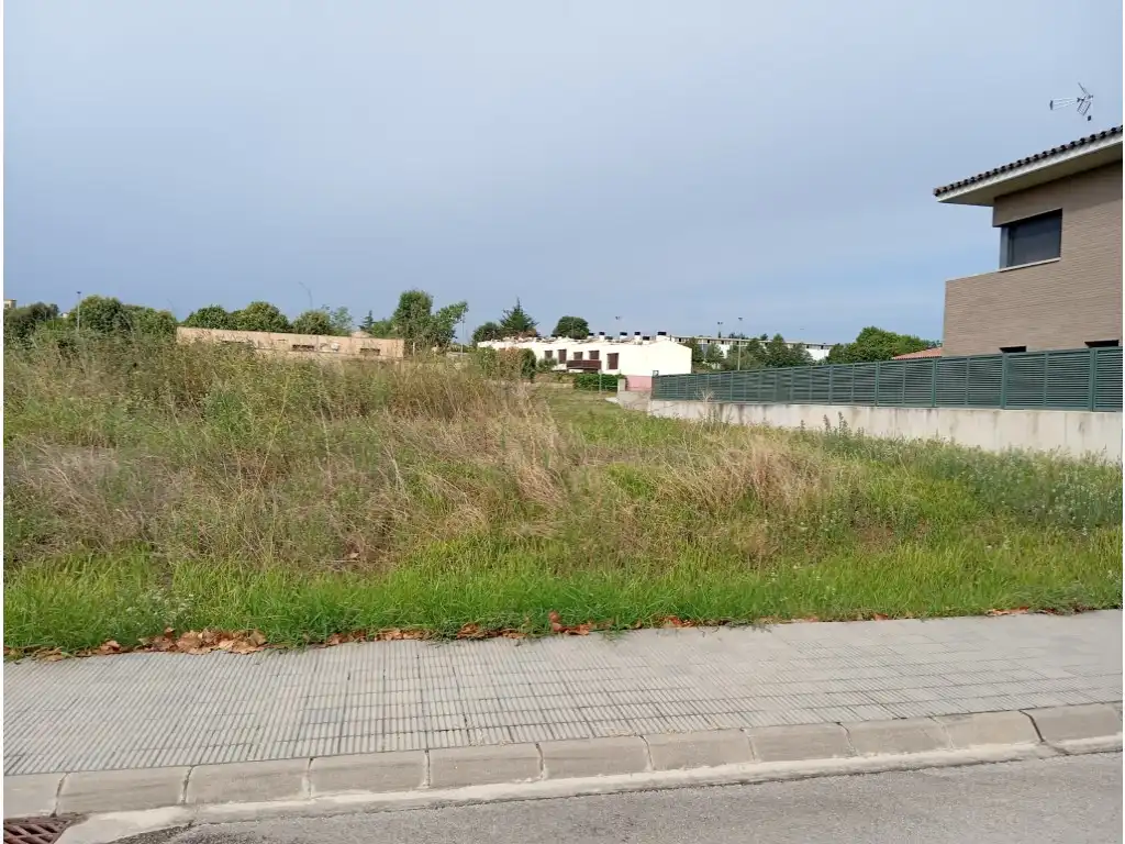 Terreny residencial en venda a Saus, Camallera i Llampaies, imagen 2