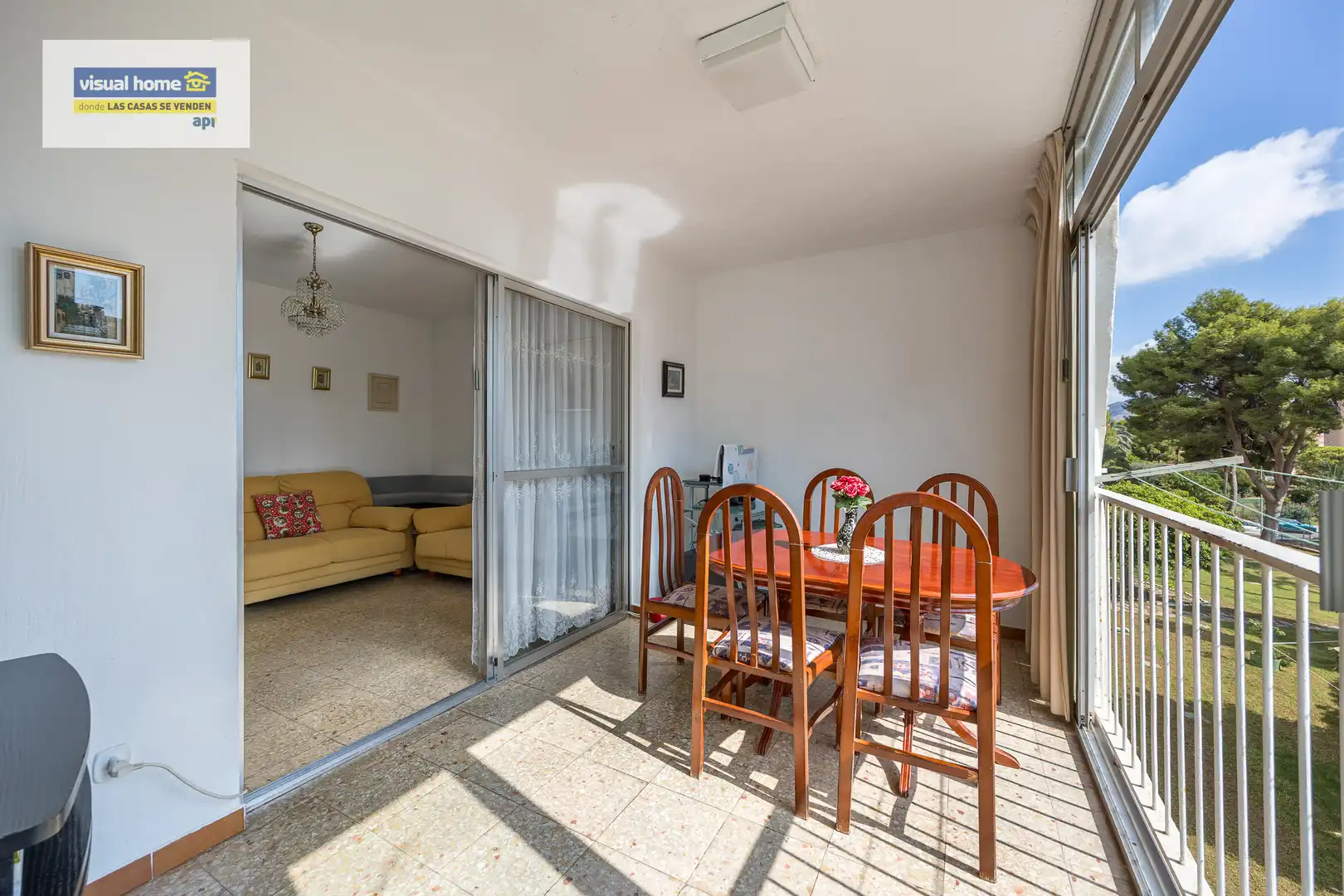 Comedor de Apartamento en venta en Benidorm con Piscina y Piscina comunitaria
