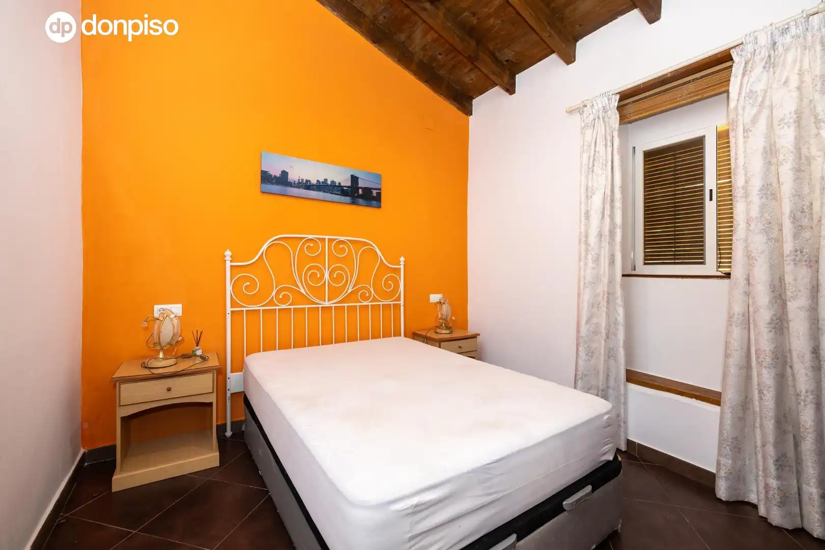 Dormitori de Casa adosada en venda en Motril amb Aire condicionat