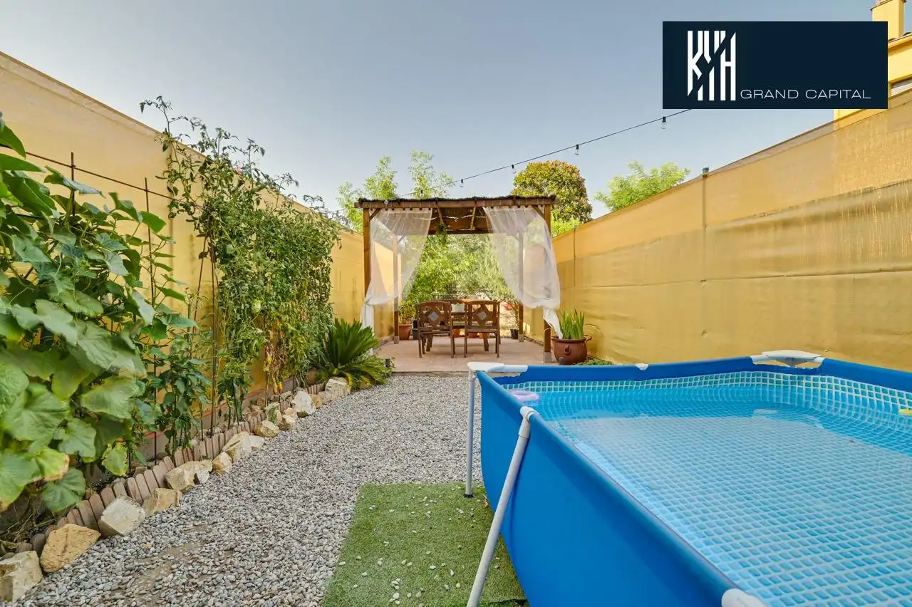 Maison mitoyenne avec terrasse à vendre à Plaça Mestre Mas i Ros, imagen 2